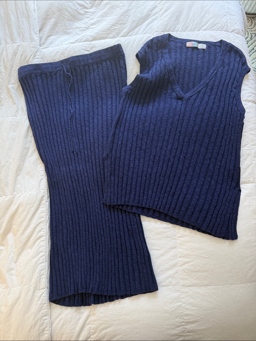 Navy Ribbed V-Neck Knit Sleeveless Sweater/ Skirt Set